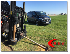 phrikolat-vor-horizontalbohranlage-ditch-witch-jt30